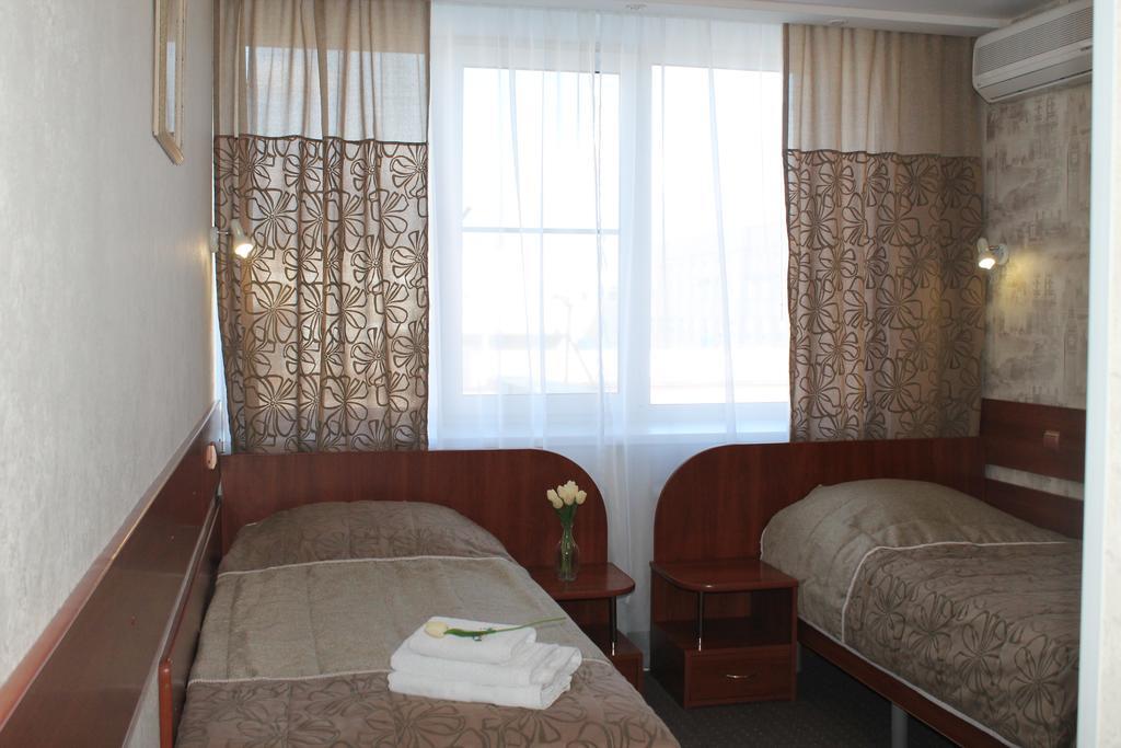 Paradise Hotel Gomel Exterior photo